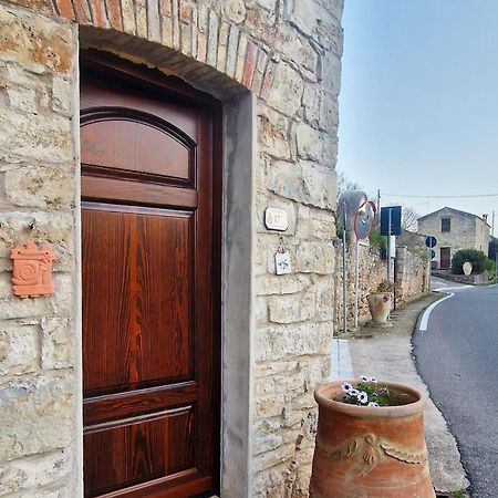 Апартаменти Domus De Jara - Casa Montis Baradili Екстер'єр фото